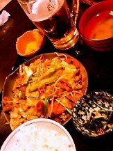 三六(東京駅八重洲地下)のモツのみそ野菜炒め定食